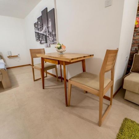 Prestige Apartments Nis Luaran gambar