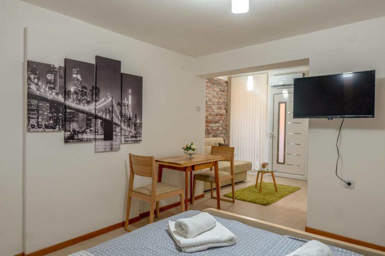 Prestige Apartments Nis Luaran gambar